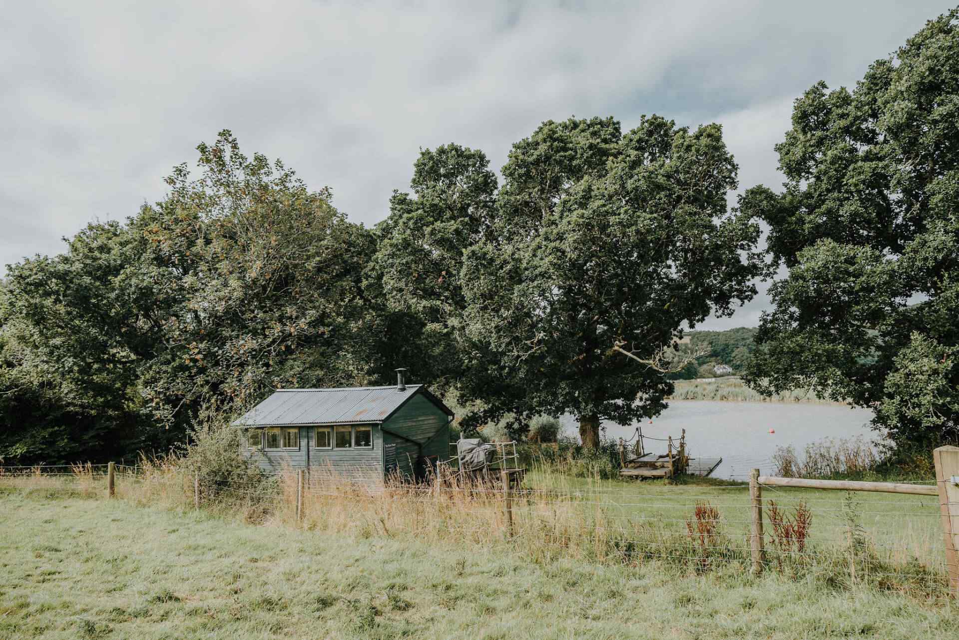 Foxesflot riverside boathouse retreat, photoshoot and filming location